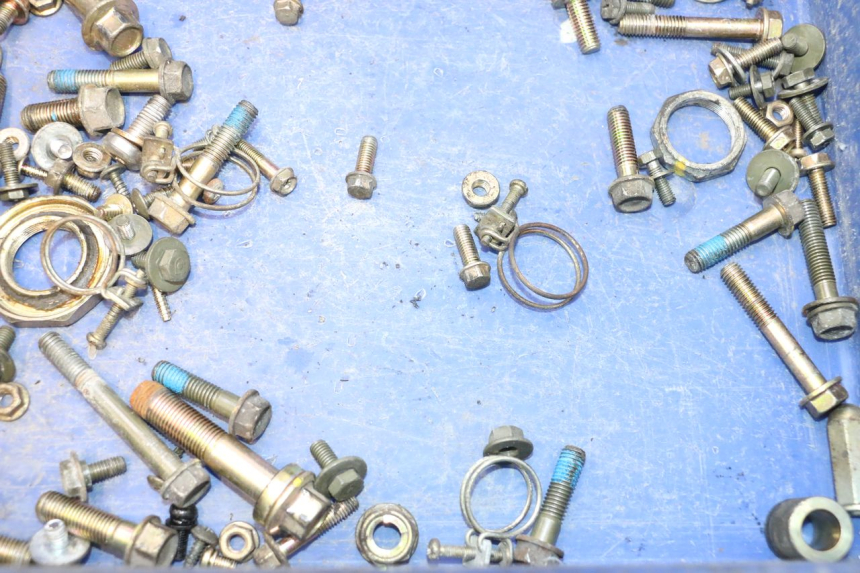 photo de SCREWS BAG KYMCO GRAND DINK 125 (2008 - 2014) - Alternative perspective