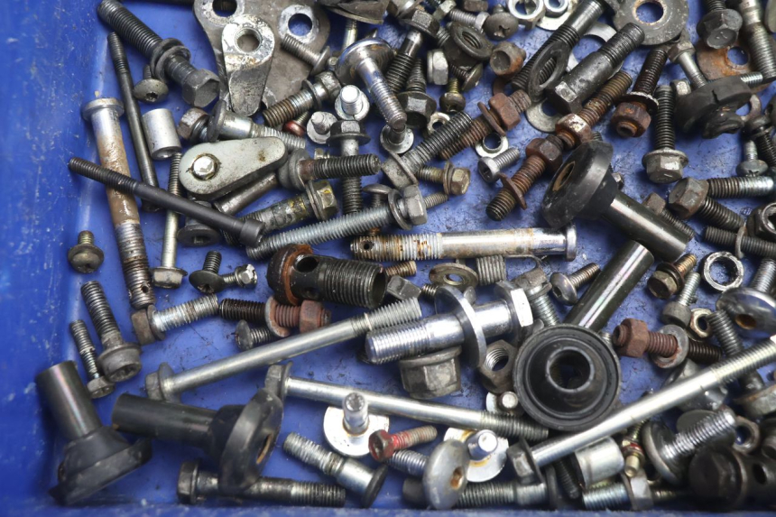 photo de SCREWS BAG SUZUKI GSX F GSXF 750 (1988 - 1998) - Alternative perspective