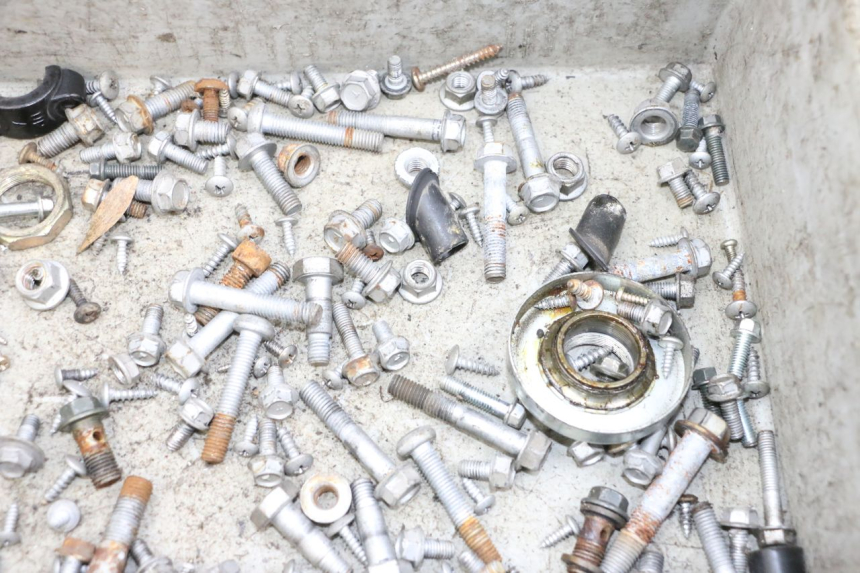 photo de SCREWS BAG JM MOTORS GTS 125 (2015 - 2019) - Zoom on usage condition