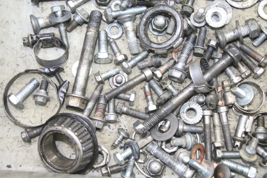 photo de SCREWS BAG HONDA CR 85 (2003 - 2007) - Alternative perspective