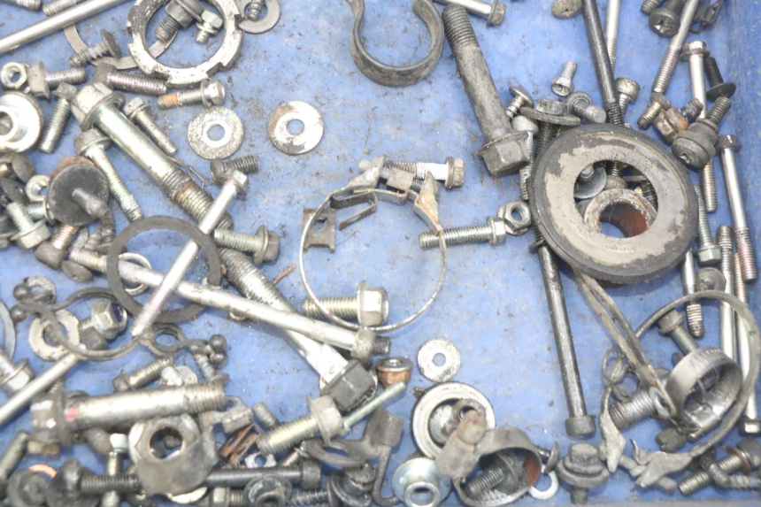 photo de SCREW FASTENER BAG YAMAHA HW XENTER 125 (2011 - 2017) - Zoom on usage condition