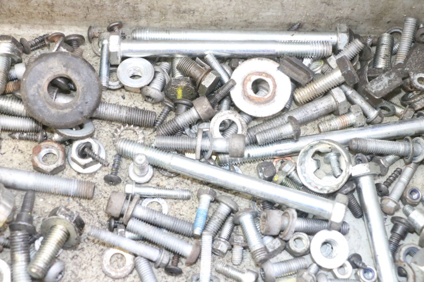 photo de SCREWS BAG PIAGGIO IE MP3 YOURBAN 300 (2011 - 2016) - Alternative perspective