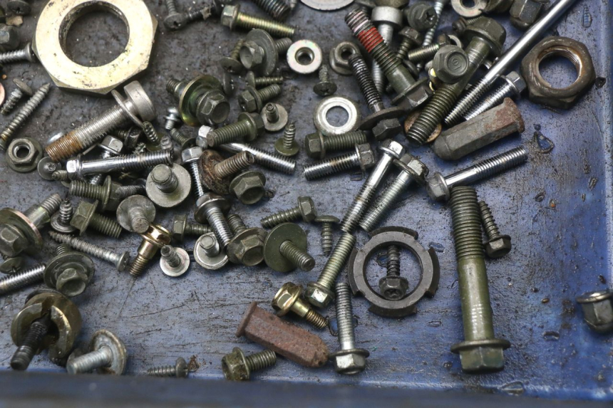 photo de SCREW FASTENER BAG SYM JET 14 4T 50 (2018 - 2022) - Zoom on usage condition