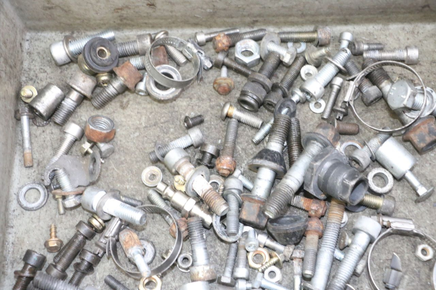 photo de SCREWS BAG BMW K 75 RT 750 (1989 - 1997) - Component detail