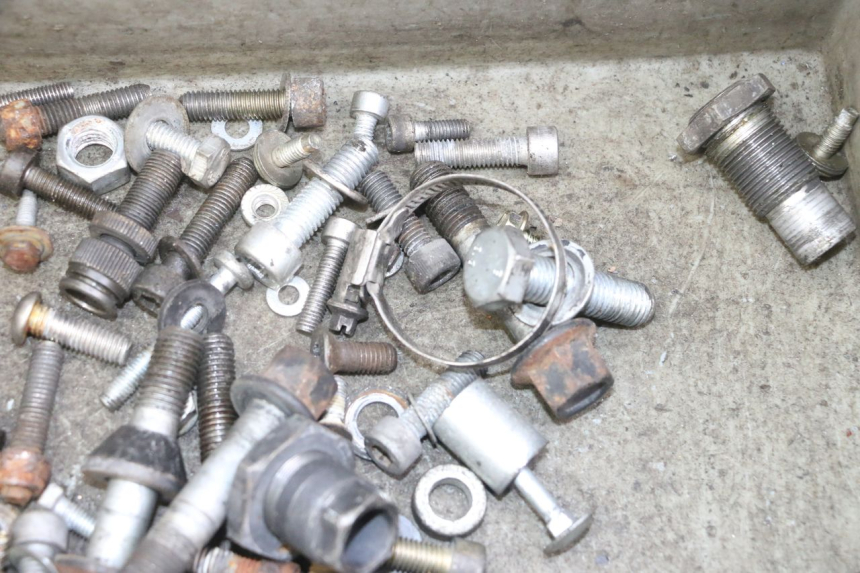 photo de SCREWS BAG BMW K 75 RT 750 (1989 - 1997) - Technical close-up