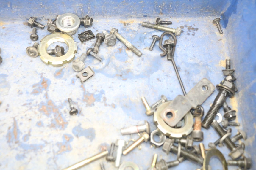 photo de SCREW BAG PEUGEOT KISBEE 2T 50 (2010 - 2017) - Alternative perspective