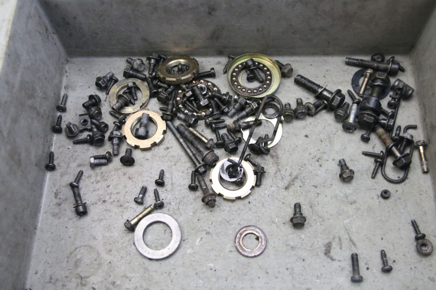 photo de SCREW BAG PEUGEOT KISBEE 2T 50 (2010 - 2017) - Main view