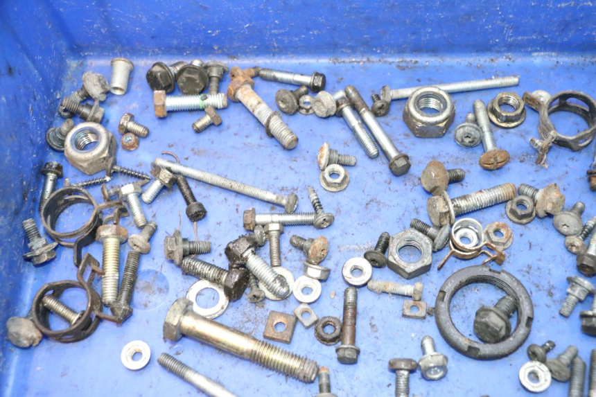 photo de SCREW FASTENER BAG PEUGEOT KISBEE 2T 50 (2018 - 2022) - Product overview