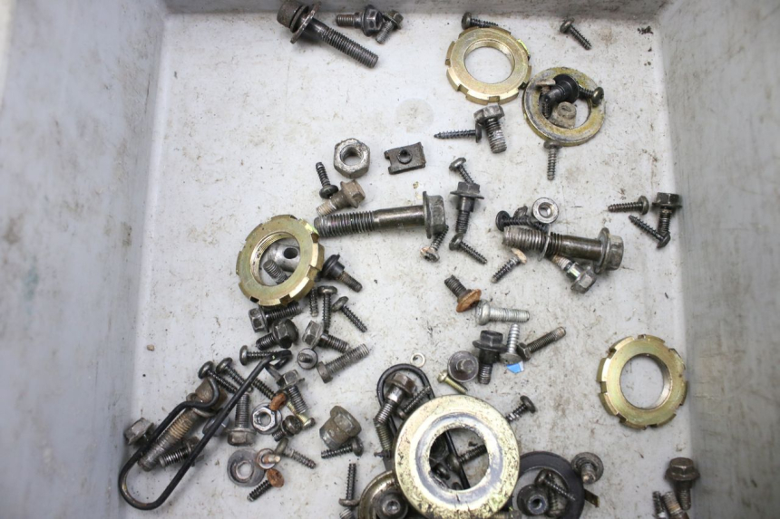 photo de SCREW FASTENER BAG PEUGEOT KISBEE 4T 50 (2010 - 2017) - Alternative perspective