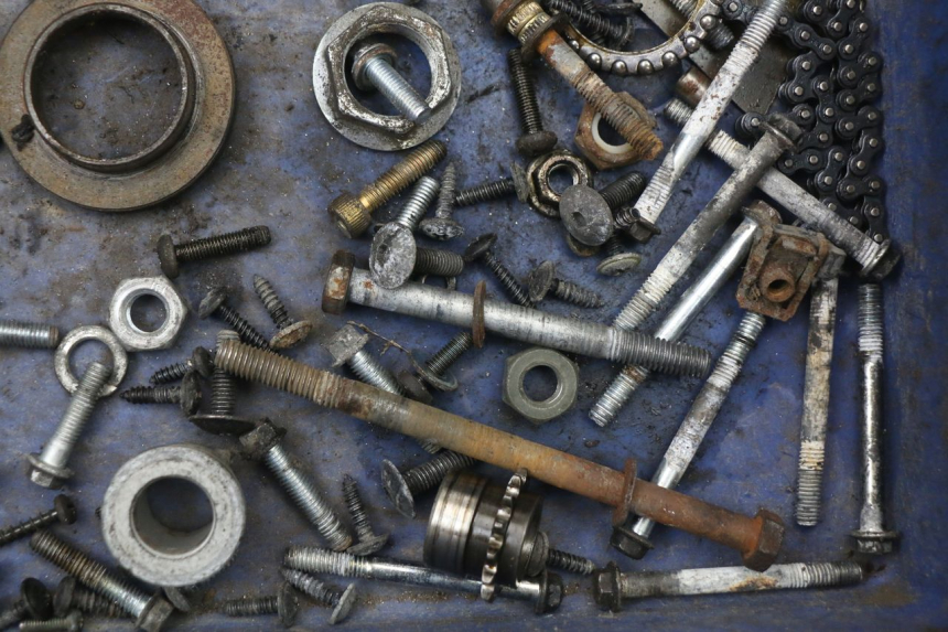 photo de SCREWS BAG RENAULT KOURANOS 125 (2001 - 2004) - Technical close-up