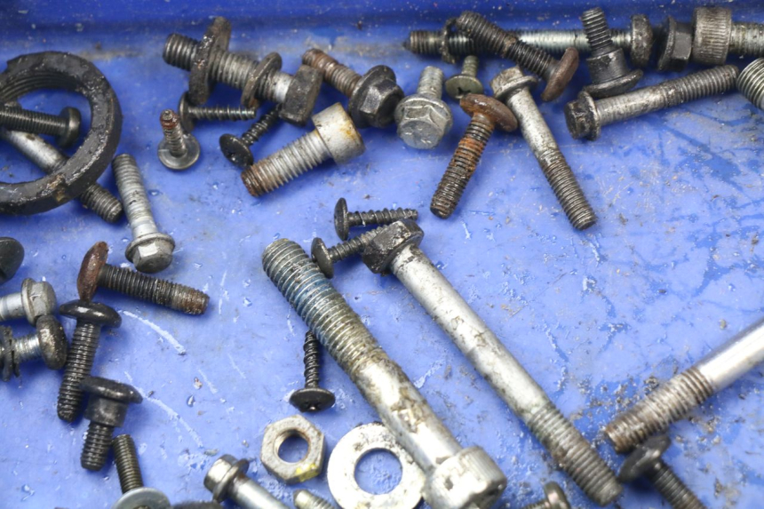 photo de SCREWS BAG PIAGGIO LIBERTY 2T 50 (2009 - 2013) - Zoom on usage condition