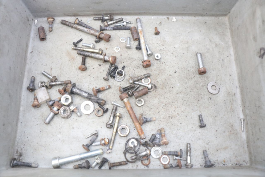 photo de SCREW FASTENER BAG PIAGGIO LIBERTY 4T 50 (2004 - 2008) - Main view