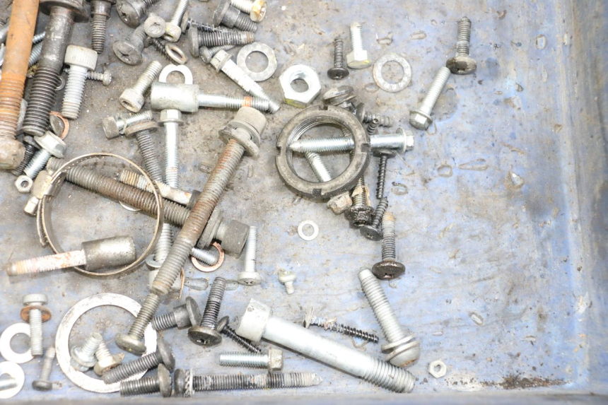 photo de SCREWS BAG PIAGGIO LIBERTY 4T 50 (2018 - 2021) - Zoom on usage condition