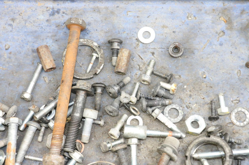 photo de SCREWS BAG PIAGGIO LIBERTY 4T 50 (2018 - 2021) - Alternative perspective