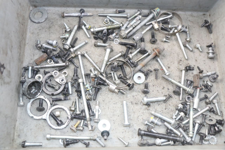 photo de SCREW FASTENER BAG PIAGGIO LIBERTY IGET 4T 50 (2015 - 2020) - Component detail