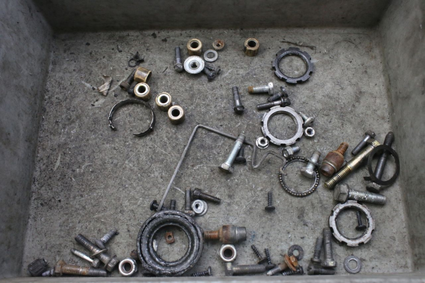 photo de SCREW FASTENER BAG PEUGEOT LUDIX 50 (2008 - 2017) - Main view