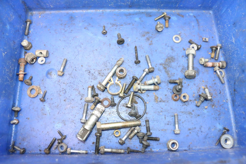 photo de SCREWS BAG PEUGEOT LUDIX ONE 50 (2004 - 2013) - Main view