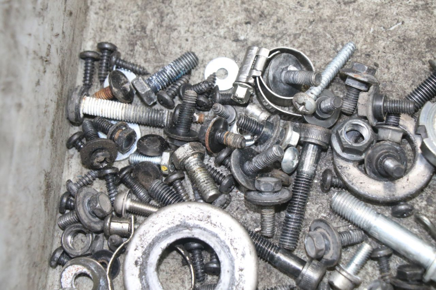 photo de SCREWS BAG MBK OVETTO ONE 2T 50 (2013 - 2017) - Component detail