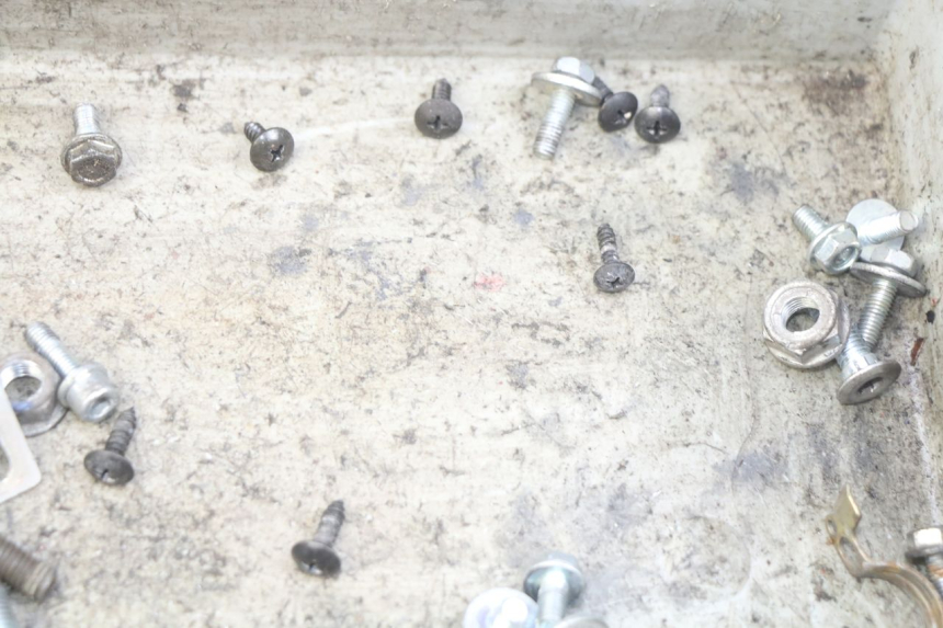 photo de SCREW FASTENER BAG JM MOTORS MIA 50 (2017 - 2020) - Alternative perspective