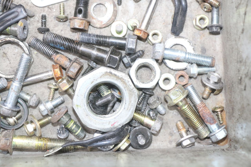 photo de SCREW BAG SYM MIO 50 (2011 - 2017) - Technical close-up