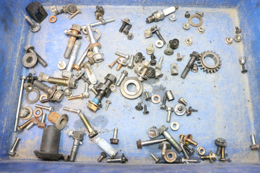 photo de SCREWS BAG SYM MIO 50 (2005 - 2010) - Main view
