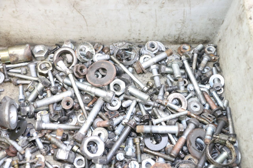 photo de SCREW FASTENER BAG PIAGGIO MP3 LT 400 (2007 - 2012) - Component detail