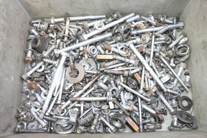 photo de SCREW FASTENER BAG PIAGGIO MP3 LT 400 (2007 - 2012) - Main view