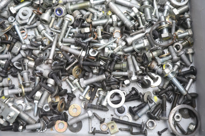 photo de SCREW FASTENER BAG PIAGGIO MP3 LT 400 (2007 - 2012) - Technical close-up
