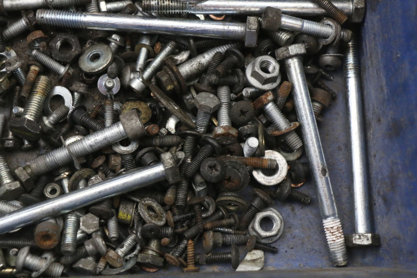 photo de SCREWS BAG PIAGGIO MP3 125 (2006 - 2014) - Technical close-up