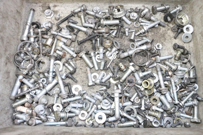 photo de SCREWS BAG PIAGGIO MP3 125 (2006 - 2014) - Main view