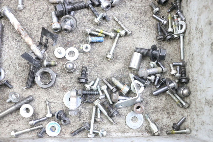 photo de SCREW FASTENER BAG YAMAHA MT-07 MT07 ABS 700 (2014 - 2017) - Zoom on usage condition