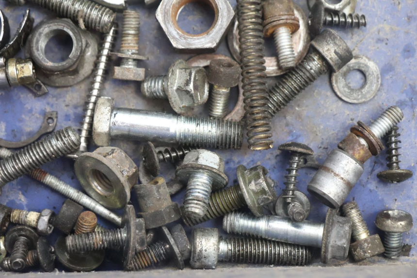 photo de SCREWS BAG YAMAHA NEO'S NEOS 2T 50 (1998 - 2007) - Technical close-up