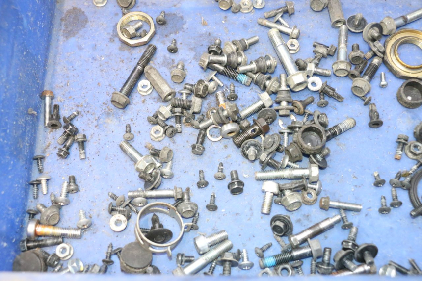 photo de SCREWS BAG KYMCO LIKE 4T 50 (2019 - 2025) - Alternative perspective