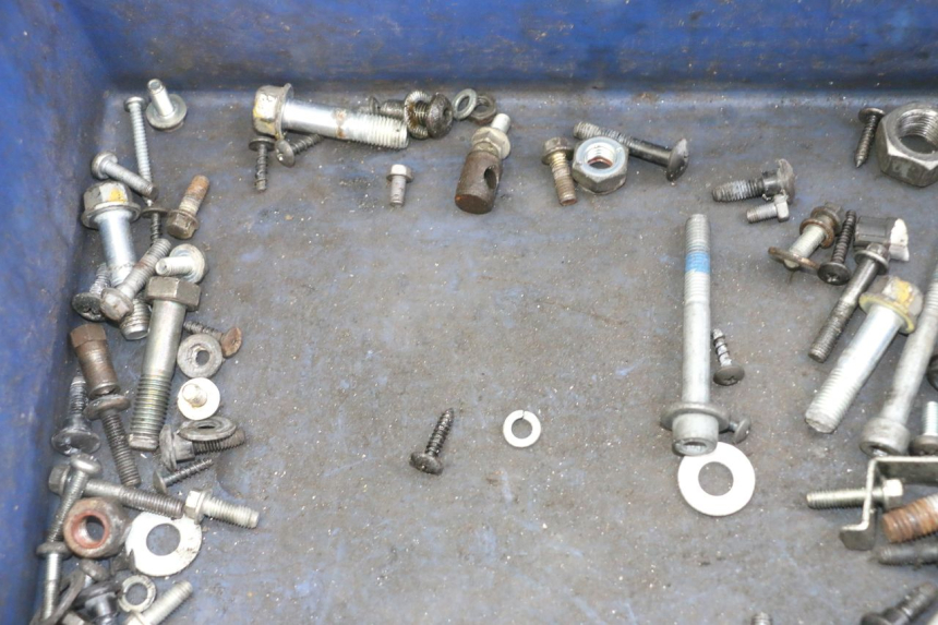 photo de SCREW FASTENER BAG PIAGGIO NEW TYPHOON 50 (2018 - 2021) - Zoom on usage condition