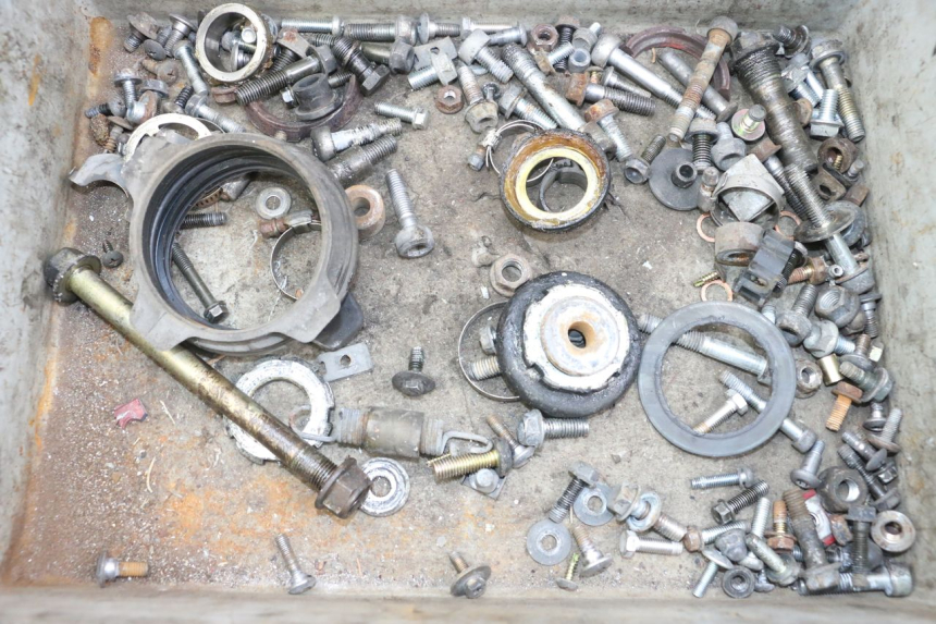 photo de SCREW FASTENER BAG HONDA NTV DEAUVILLE 650 (1998 - 2001) - Main view