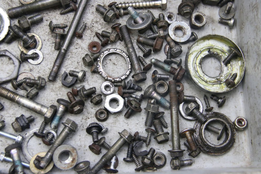 photo de SCREW FASTENER BAG SELECT UP OCTALIS 125 (2007 - 2012) - Alternative perspective