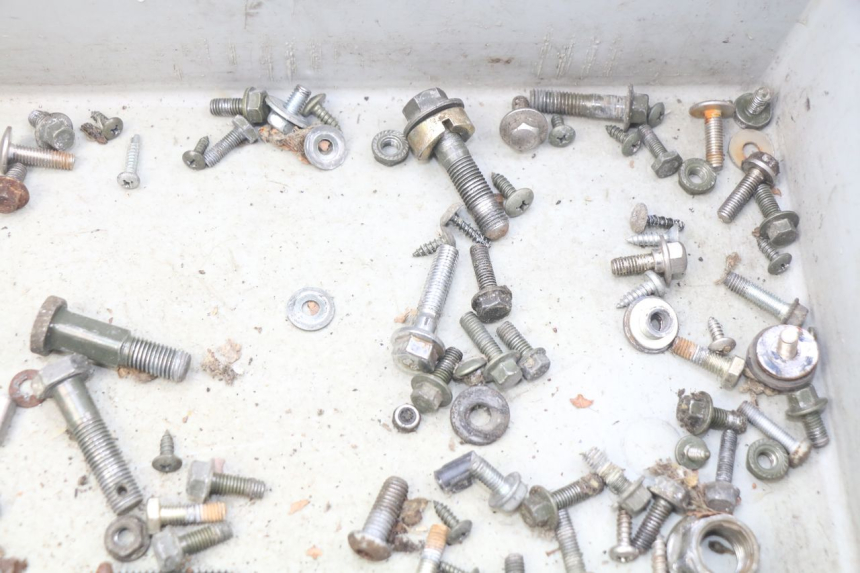 photo de SCREW FASTENER BAG TNT MOTOR OTTO 2T 50 (2012 - 2018) - Alternative perspective