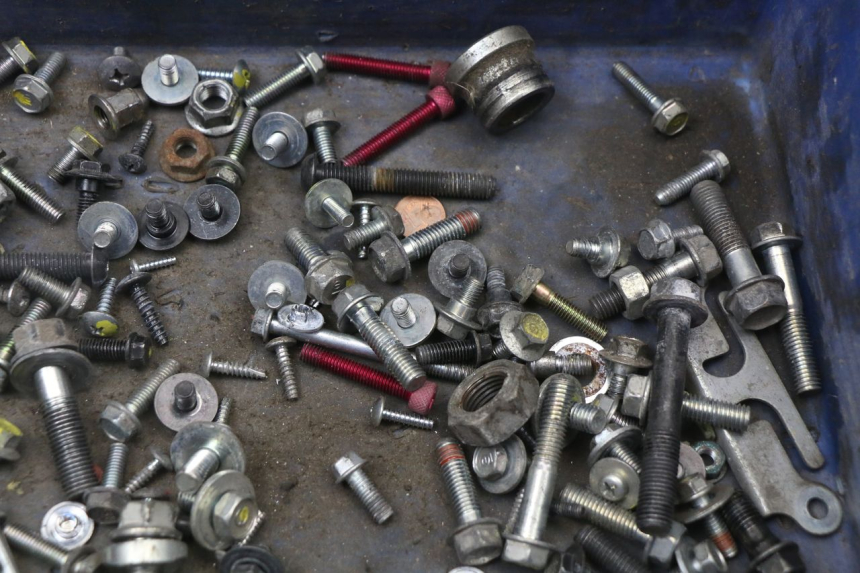 photo de SCREW FASTENER BAG HONDA PCX (JF47) 125 (2012 - 2013) - Zoom on usage condition