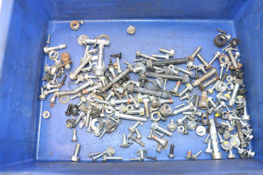 photo de SCREWS BAG HONDA PCX (JF57/JF64) 125 (2014 - 2018) - Main view