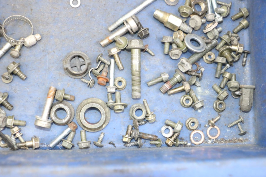 photo de SCREWS BAG PEUGEOT BELVILLE 125 (2017 - 2021) - Zoom on usage condition