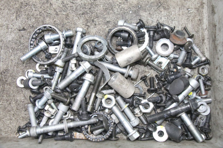 photo de SCREWS BAG PIAGGIO NRG POWER PUREJET 50 (2018 - 2021) - Main view