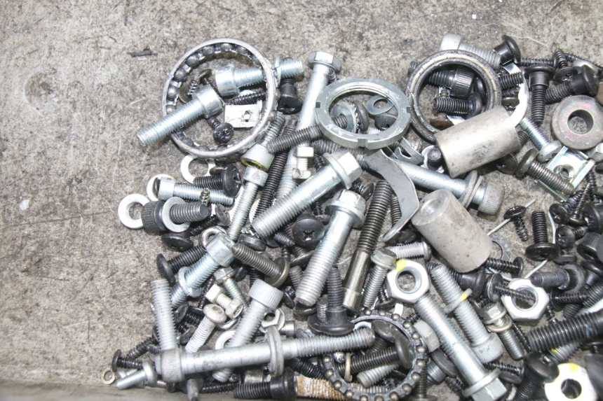 photo de SCREWS BAG PIAGGIO NRG POWER PUREJET 50 (2018 - 2021) - Component detail