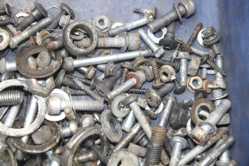 photo de SCREWS BAG PIAGGIO VESPA GRANTURISMO 125 (2003 - 2007) - Zoom on usage condition