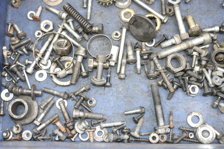 photo de SCREWS BAG PIAGGIO VESPA GRANTURISMO 200 (2004 - 2005) - Zoom on usage condition