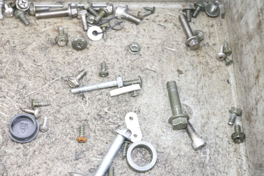 photo de SCREWS BAG EFUN PUSA 1 - Component detail