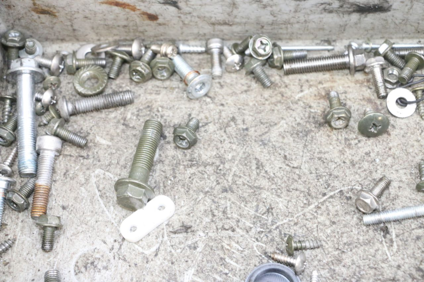 photo de SCREWS BAG EFUN PUSA 1 - Technical close-up