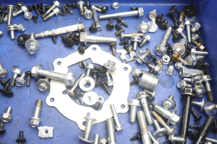 photo de SCREWS BAG JM MOTORS R-MAX TECH 50 (2024 - 2026) - Zoom on usage condition
