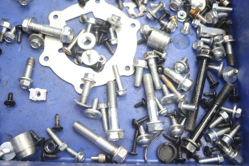 photo de SCREWS BAG JM MOTORS R-MAX TECH 50 (2024 - 2026) - Technical close-up