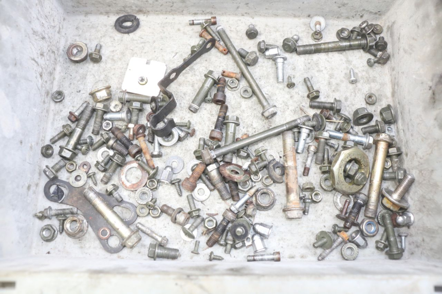 photo de SCREW FASTENER BAG YAMASAKI RAPTOR 50 (2013 - 2018) - Main view