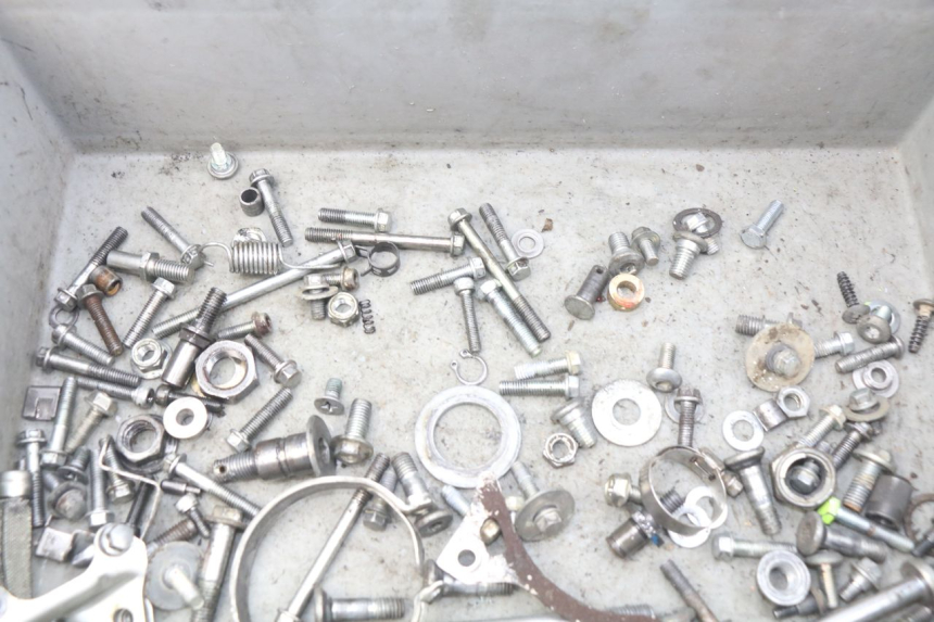 photo de SCREW FASTENER BAG SUZUKI RM-Z RMZ 250 (2010 - 2016) - Zoom on usage condition